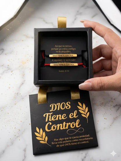 2X1 Pulsera "Dios Tiene el Control" — Lleva Tu Fe Siempre Contigo